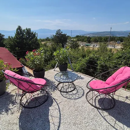 Апартаменты Srdoc Za 8 Osoba S Bazenom