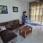 Srdoc Za 8 Osoba S Privatnim Bazenom Apartment Šmrika